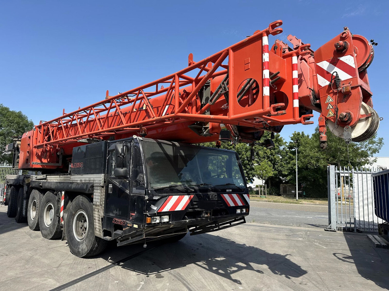 Terex Demag AC 120 - Autogrúa: foto 2 Terex Demag AC 120 - Autogrúa: foto 2