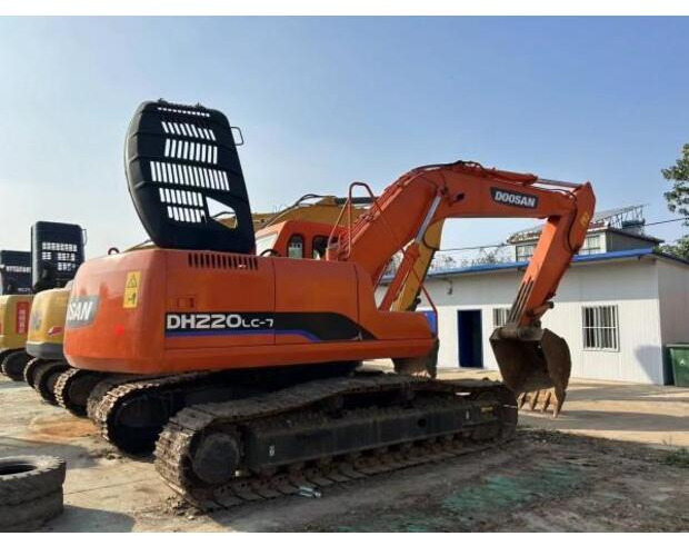 Excavadora de cadenas 2019 Doosan DH220-7: foto 11 Excavadora de cadenas 2019 Doosan DH220-7: foto 11