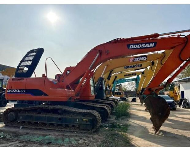 2019 Doosan DH220-7 - Excavadora de cadenas: foto 3 2019 Doosan DH220-7 - Excavadora de cadenas: foto 3