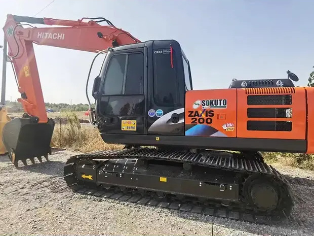 2022 Hitachi ZX200 - Excavadora de cadenas: foto 2 2022 Hitachi ZX200 - Excavadora de cadenas: foto 2