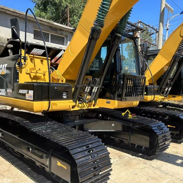 2023 Caterpillar 320D - Excavadora de cadenas: foto 2 2023 Caterpillar 320D - Excavadora de cadenas: foto 2