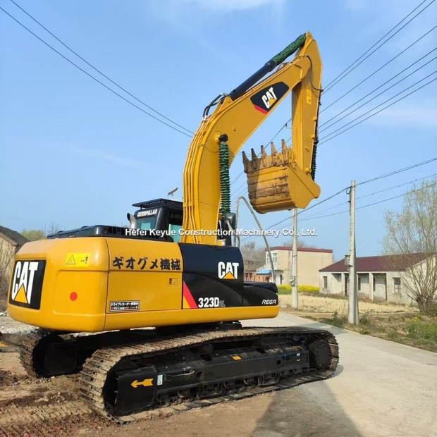 2023 Caterpillar 323GC - Excavadora de cadenas: foto 5 2023 Caterpillar 323GC - Excavadora de cadenas: foto 5