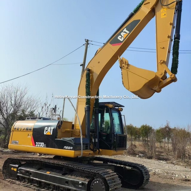 2023 Caterpillar 323GC - Excavadora de cadenas: foto 2 2023 Caterpillar 323GC - Excavadora de cadenas: foto 2