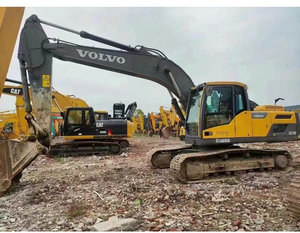 2023 Volvo EC220 - Excavadora de cadenas: foto 3 2023 Volvo EC220 - Excavadora de cadenas: foto 3