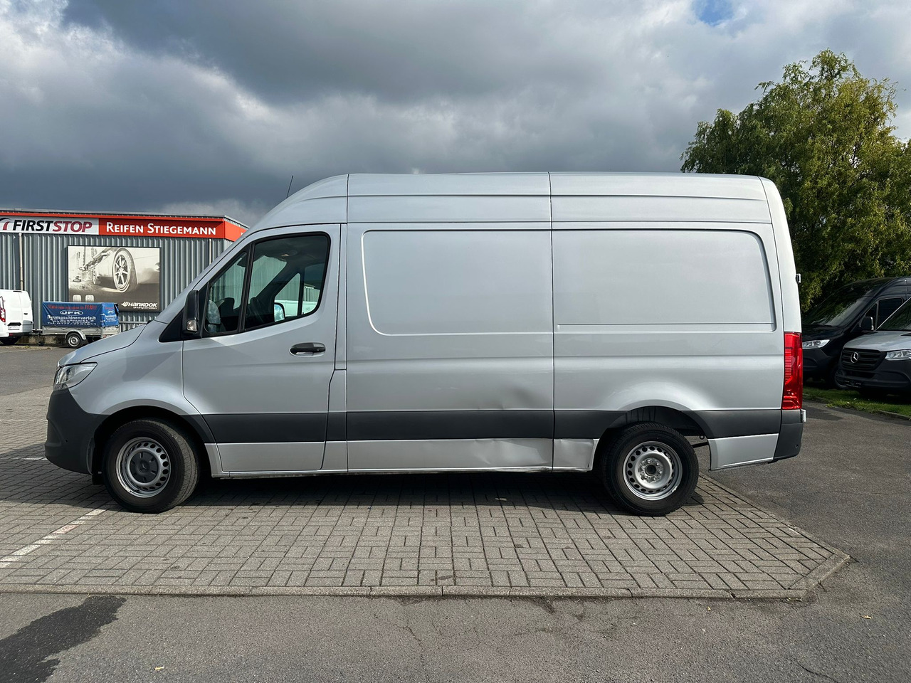 MERCEDES-BENZ Sprinter - Furgón: foto 3 MERCEDES-BENZ Sprinter - Furgón: foto 3