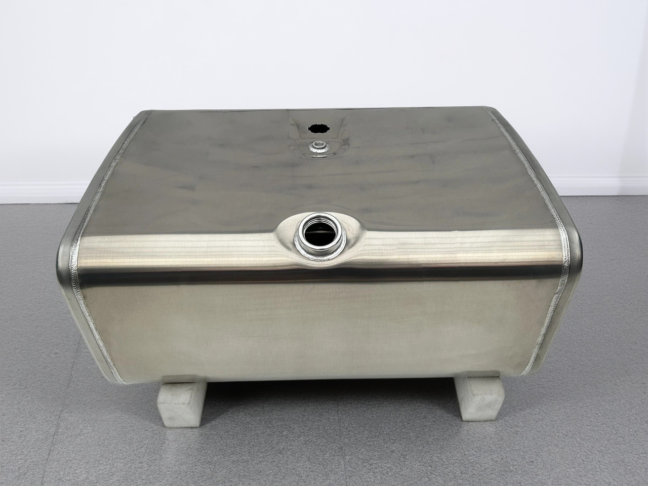 SCANIA - Depósito de combustible: foto 1 SCANIA - Depósito de combustible: foto 1