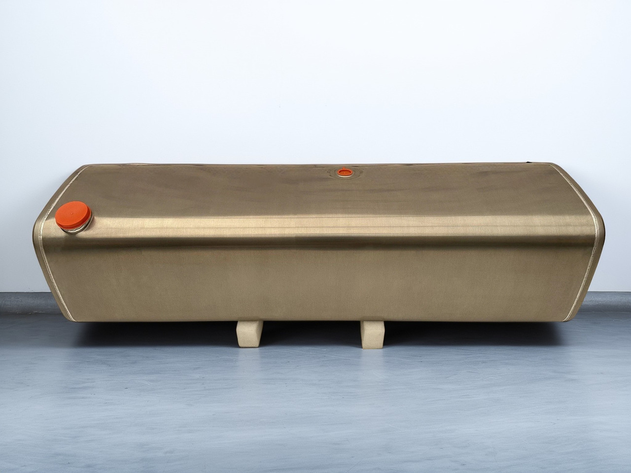 VOLVO - Depósito de combustible: foto 1 VOLVO - Depósito de combustible: foto 1