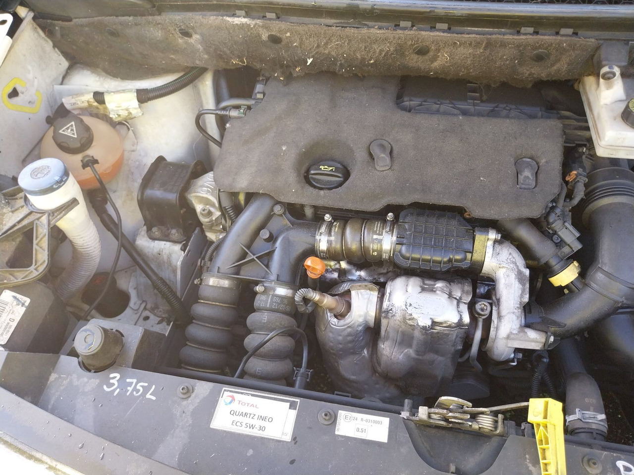 Citroën Berlingo PH2 Diesel. Contrôle technique défavorable pour défaillances majeures. VEHICULE VENDU EN L'ETAT, AUCUNE GARANTIE (il peut y avoir des problèmes mécanique non connus). - Coche: foto 4 Citroën Berlingo PH2 Diesel. Contrôle technique défavorable pour défaillances majeures. VEHICULE VENDU EN L'ETAT, AUCUNE GARANTIE (il peut y avoir des problèmes mécanique non connus). - Coche: foto 4