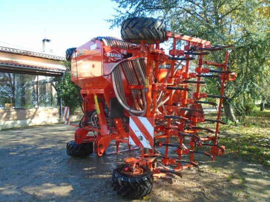 Kuhn MEGANT 500 - Combinado de siembra: foto 5 Kuhn MEGANT 500 - Combinado de siembra: foto 5
