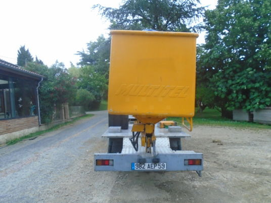Camión con plataforma elevadora Mazda bongo: foto 7