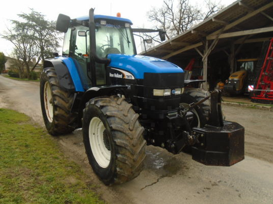 New Holland tm175 - Tractor: foto 5 New Holland tm175 - Tractor: foto 5