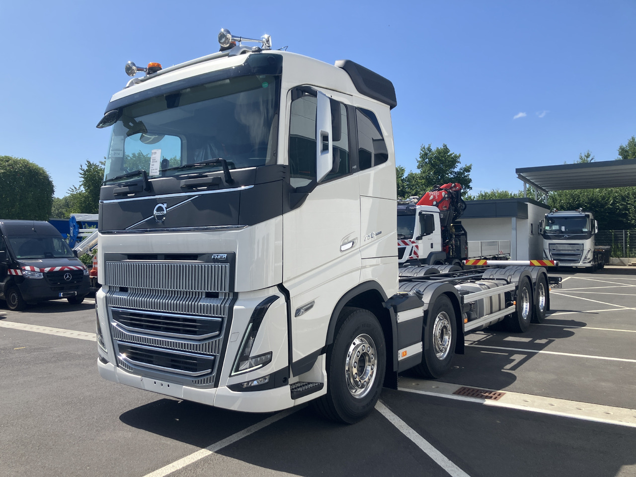 VOLVO FH16 750 8x4 Chassis - Camión chasis: foto 5 VOLVO FH16 750 8x4 Chassis - Camión chasis: foto 5