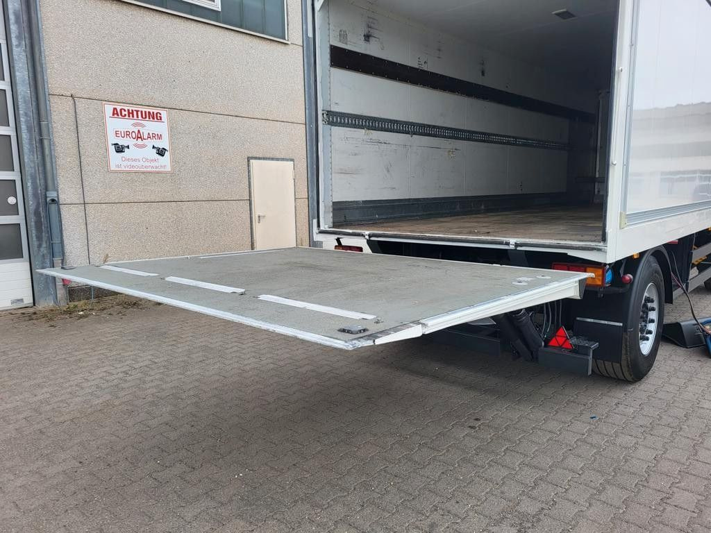 Diversen Drehschemel Vermietung möglich LBW Durchladbar Drehschemel Vermietung möglich LBW Durchladbar - Remolque caja cerrada: foto 4 Diversen Drehschemel Vermietung möglich LBW Durchladbar Drehschemel Vermietung möglich LBW Durchladbar - Remolque caja cerrada: foto 4