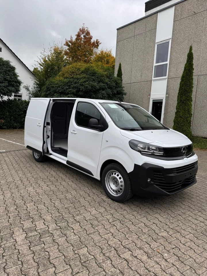 Opel Vivaro L3H1 144 PS Schalter - Furgón: foto 2 Opel Vivaro L3H1 144 PS Schalter - Furgón: foto 2
