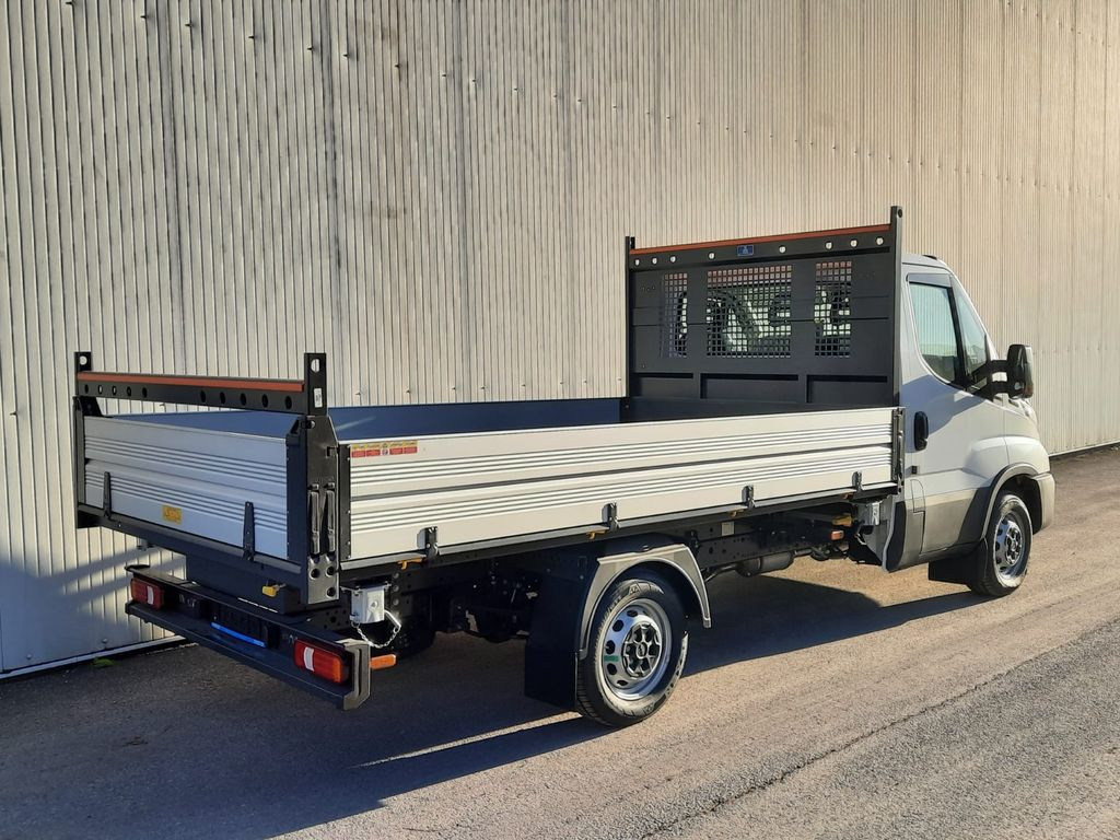 Iveco Daily 35S14 3 Seiten Kipper Mod 2025 Iveco Daily 35S14 3 Seiten Kipper Mod 2025 - Furgoneta basculante: foto 3 Iveco Daily 35S14 3 Seiten Kipper Mod 2025 Iveco Daily 35S14 3 Seiten Kipper Mod 2025 - Furgoneta basculante: foto 3