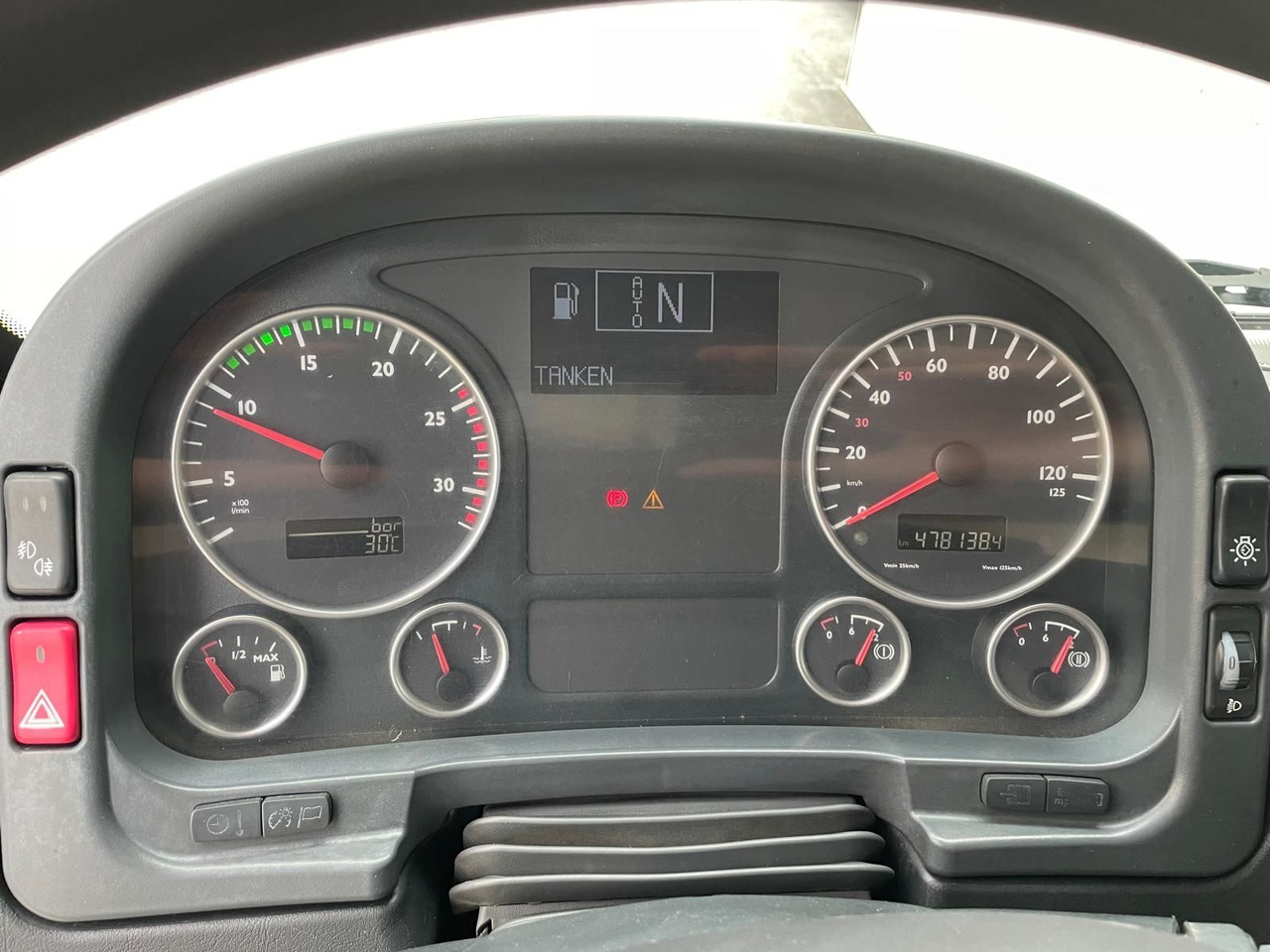 Camión de basura MAN TGA 26.390: foto 8 Camión de basura MAN TGA 26.390: foto 8