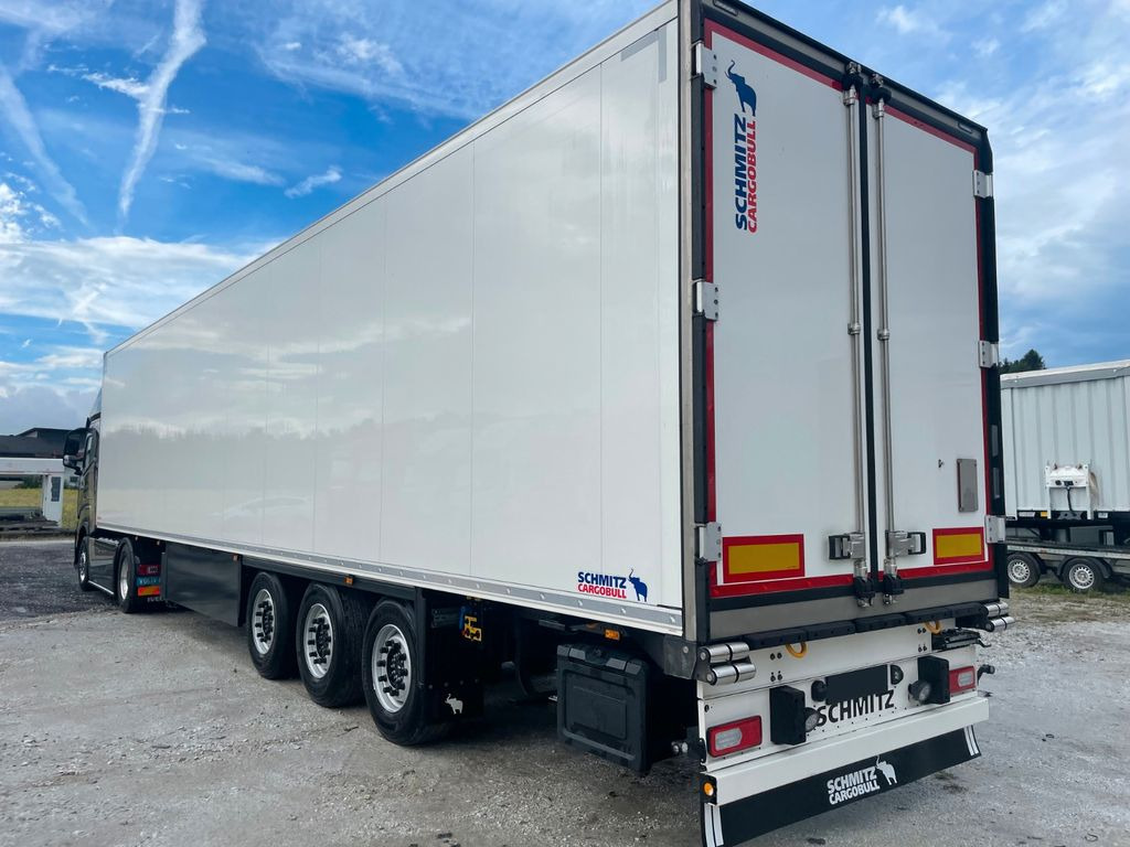 Schmitz Cargobull SKO 24 Cool V7 DoppelStock Blumenbreit - Semirremolque frigorífico: foto 3 Schmitz Cargobull SKO 24 Cool V7 DoppelStock Blumenbreit - Semirremolque frigorífico: foto 3