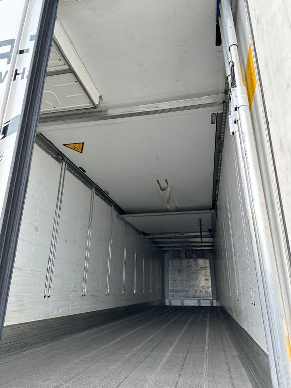 Schmitz Cargobull SKO 24 Multitemp / Bitemp Doppelstock - Semirremolque frigorífico: foto 3 Schmitz Cargobull SKO 24 Multitemp / Bitemp Doppelstock - Semirremolque frigorífico: foto 3