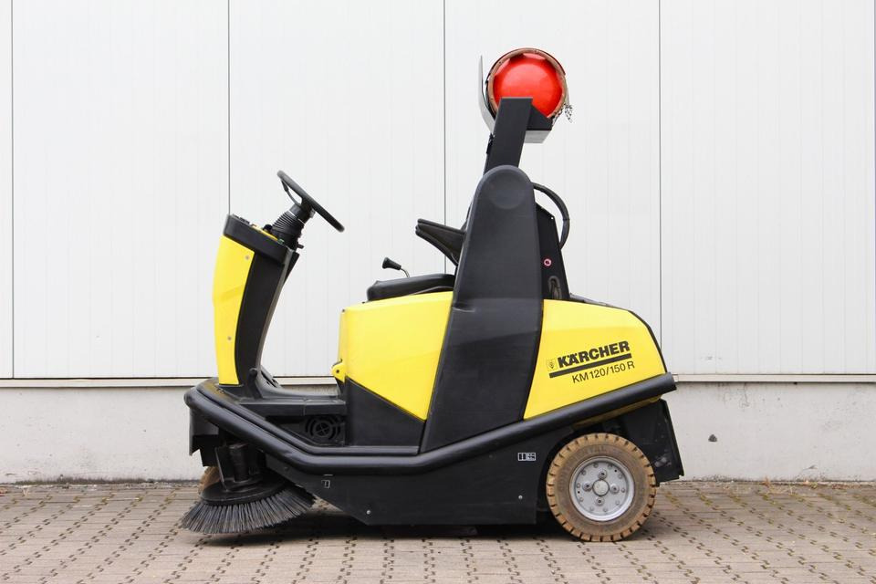 Barredora industrial Kärcher KM120/150R LPG Aufsitz- Kehrsaugmaschine Kehrmaschine Gas: foto 9