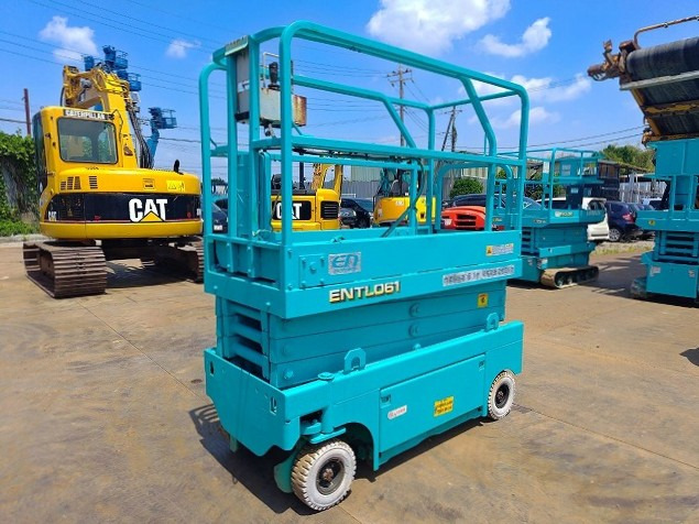 AIRMAN ENTL061 - Plataforma de tijeras: foto 1 AIRMAN ENTL061 - Plataforma de tijeras: foto 1