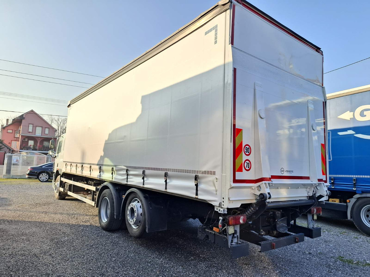 DAF CF 75.360 8,5m - Camión lona: foto 5 DAF CF 75.360 8,5m - Camión lona: foto 5
