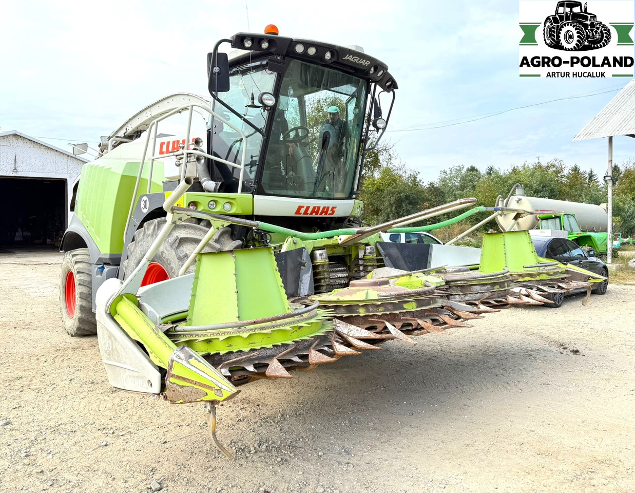 CLAAS JAGUAR 940 - 2014 ROK - 4X4 + ORBIS 600 + PU 300 - Cosechadora de forraje: foto 2 CLAAS JAGUAR 940 - 2014 ROK - 4X4 + ORBIS 600 + PU 300 - Cosechadora de forraje: foto 2