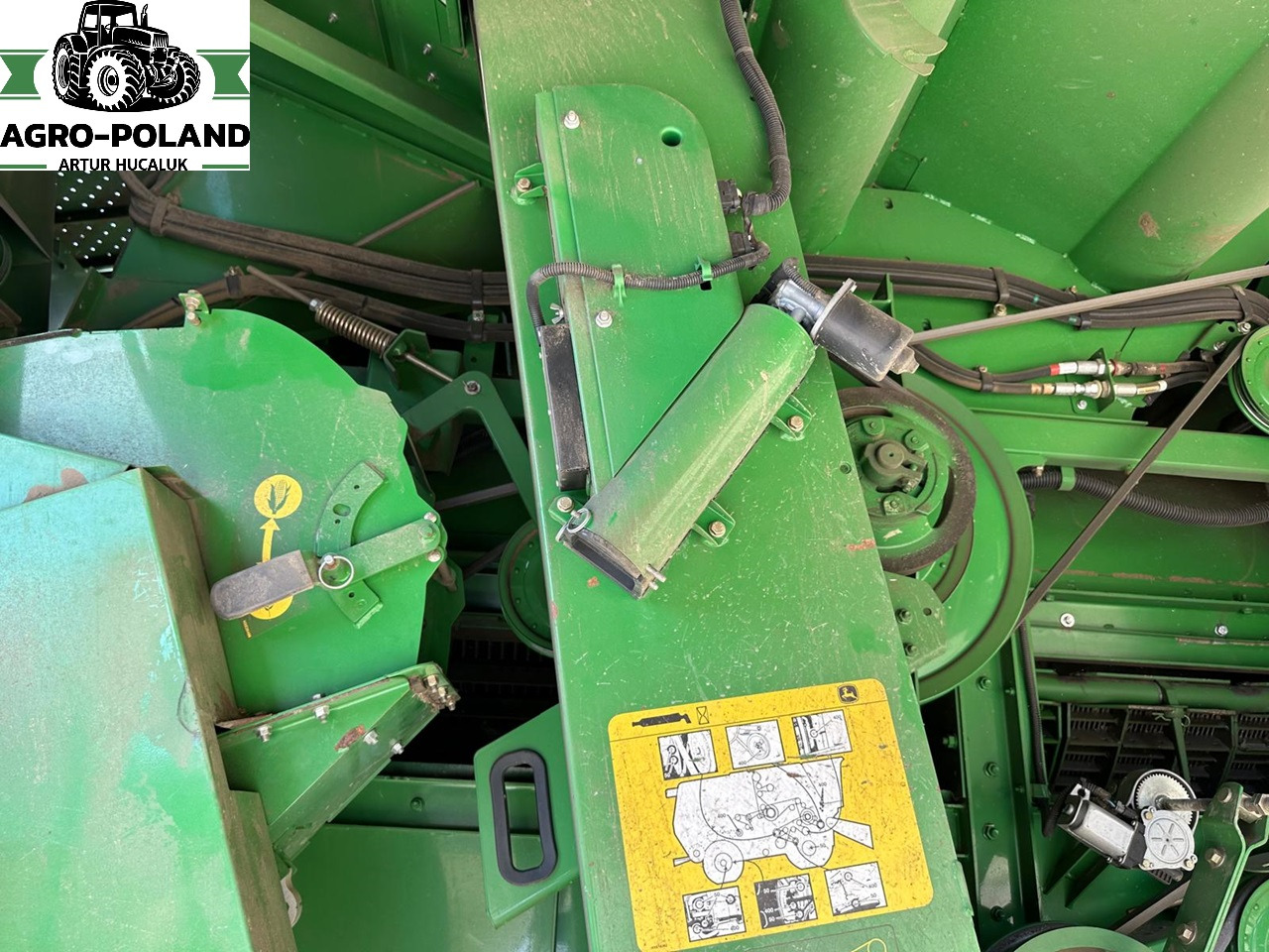 John Deere S 680 i - 1781/2705 h - 2014 ROK - 9,15 M - Z NIEMIEC - Cosechadora de granos: foto 4 John Deere S 680 i - 1781/2705 h - 2014 ROK - 9,15 M - Z NIEMIEC - Cosechadora de granos: foto 4