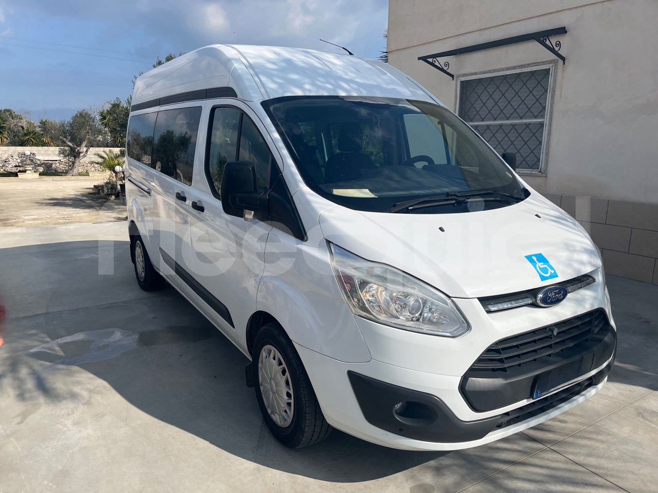 Ford Transit - Autocar: foto 1 Ford Transit - Autocar: foto 1