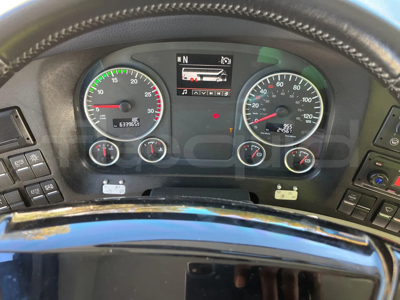 Neoplan Skyliner - Autocar: foto 3 Neoplan Skyliner - Autocar: foto 3