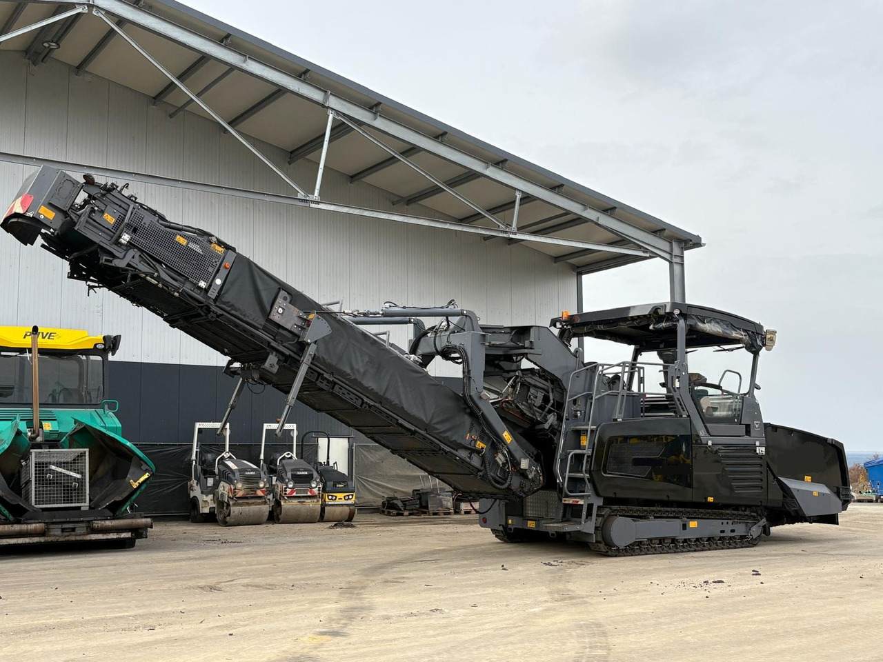 VÖGELE MT 3000-3i OFFSET - Pavimentadora de asfalto: foto 1 VÖGELE MT 3000-3i OFFSET - Pavimentadora de asfalto: foto 1