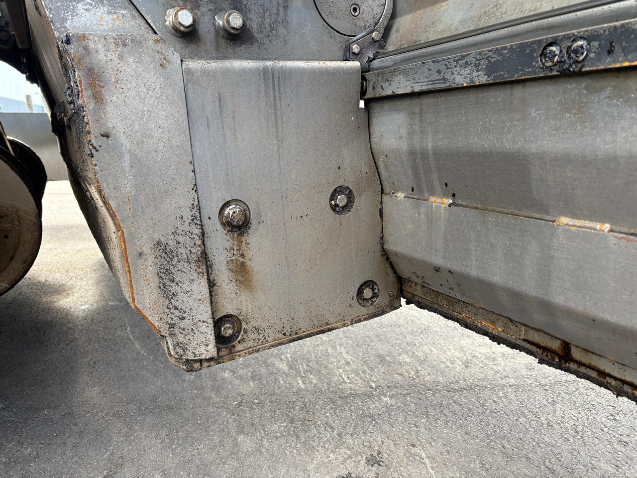 Pavimentadora de asfalto VÖGELE SUPER 1900-3i: foto 11