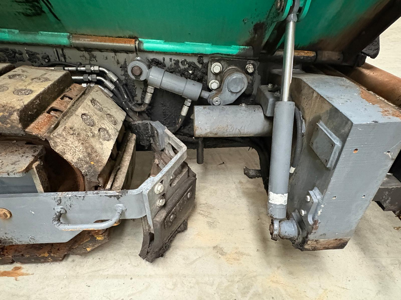 Pavimentadora de asfalto VÖGELE SUPER 1900-3i: foto 27