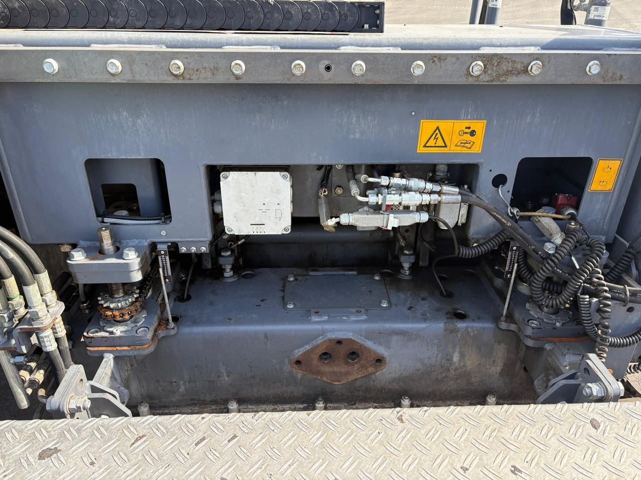 Pavimentadora de asfalto VÖGELE SUPER 1900-3i: foto 16