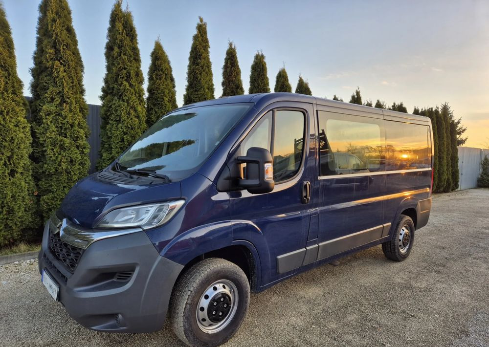 Citroën JUmper 2.2 130KM/ Brygadówka/ - Furgoneta combi: foto 3 Citroën JUmper 2.2 130KM/ Brygadówka/ - Furgoneta combi: foto 3