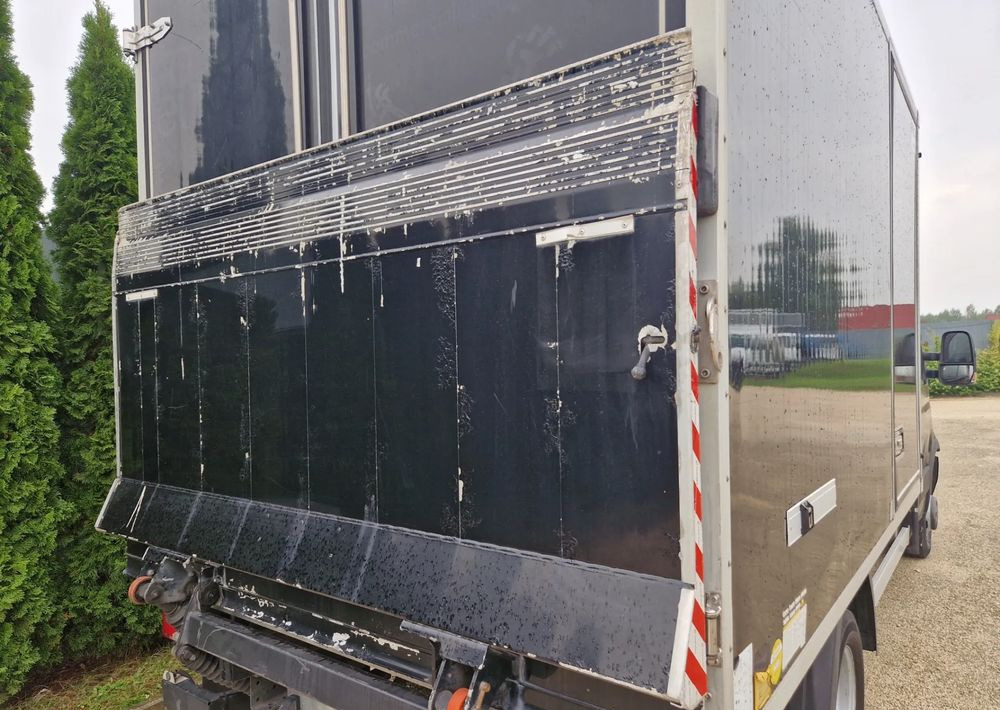 Winda Dhollandia 750kg, 2014 rok, stan idealny! - Trampilla elevadora: foto 2 Winda Dhollandia 750kg, 2014 rok, stan idealny! - Trampilla elevadora: foto 2