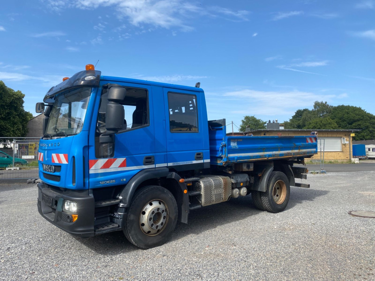Iveco Eurocargo 120E250 Doka- Meiller Kipper - Camión volquete: foto 1 Iveco Eurocargo 120E250 Doka- Meiller Kipper - Camión volquete: foto 1