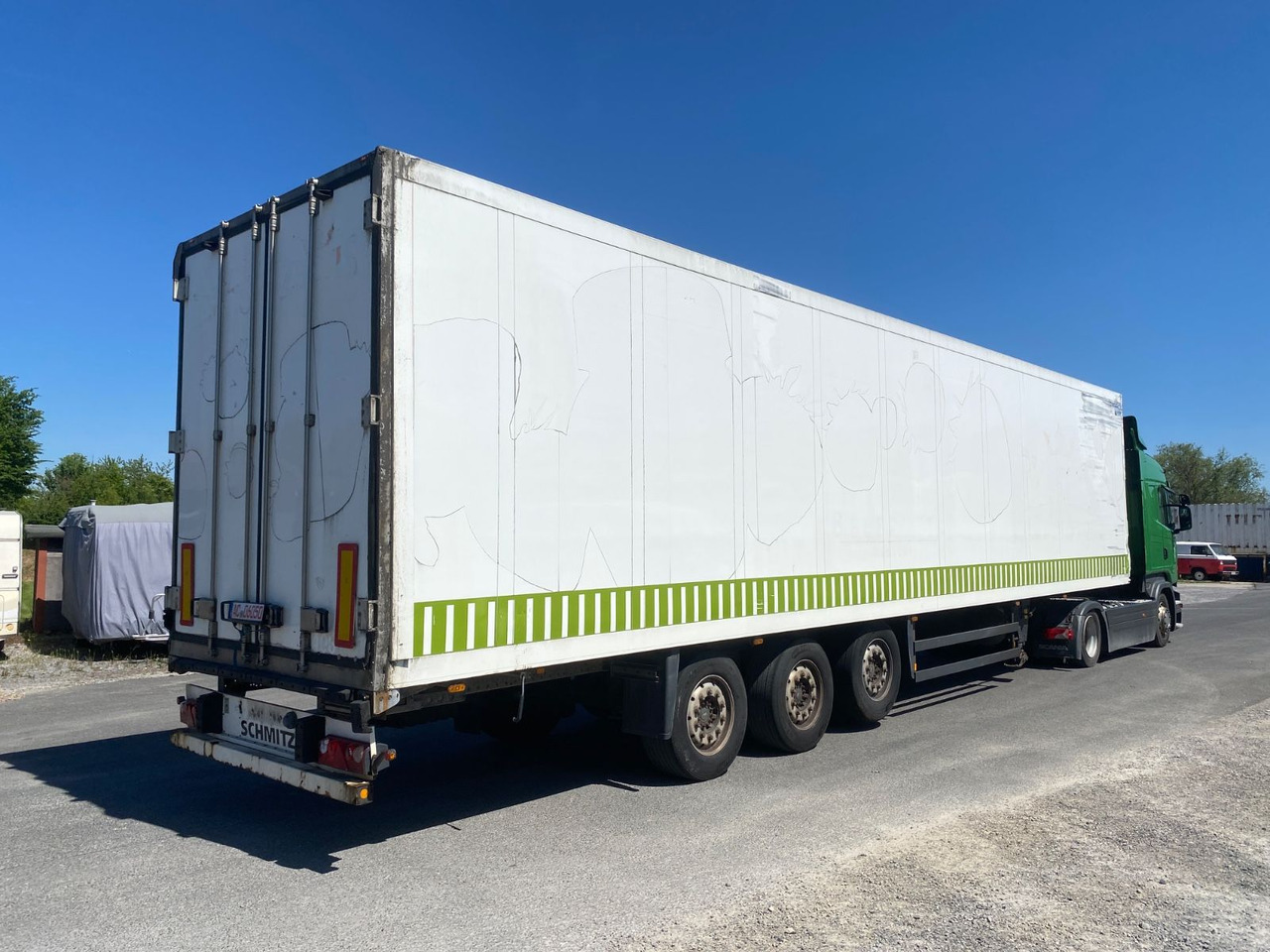 Schmitz Cargobull Carrier 1850 MT/ Doppelstock/Trennwand/ 2,75 m - Semirremolque frigorífico: foto 2 Schmitz Cargobull Carrier 1850 MT/ Doppelstock/Trennwand/ 2,75 m - Semirremolque frigorífico: foto 2