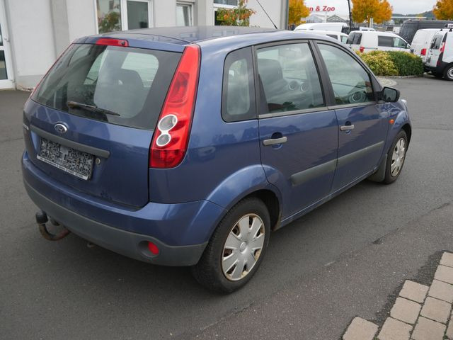 Ford Fiesta 1,3 51 kW Ambiente - Coche: foto 3 Ford Fiesta 1,3 51 kW Ambiente - Coche: foto 3