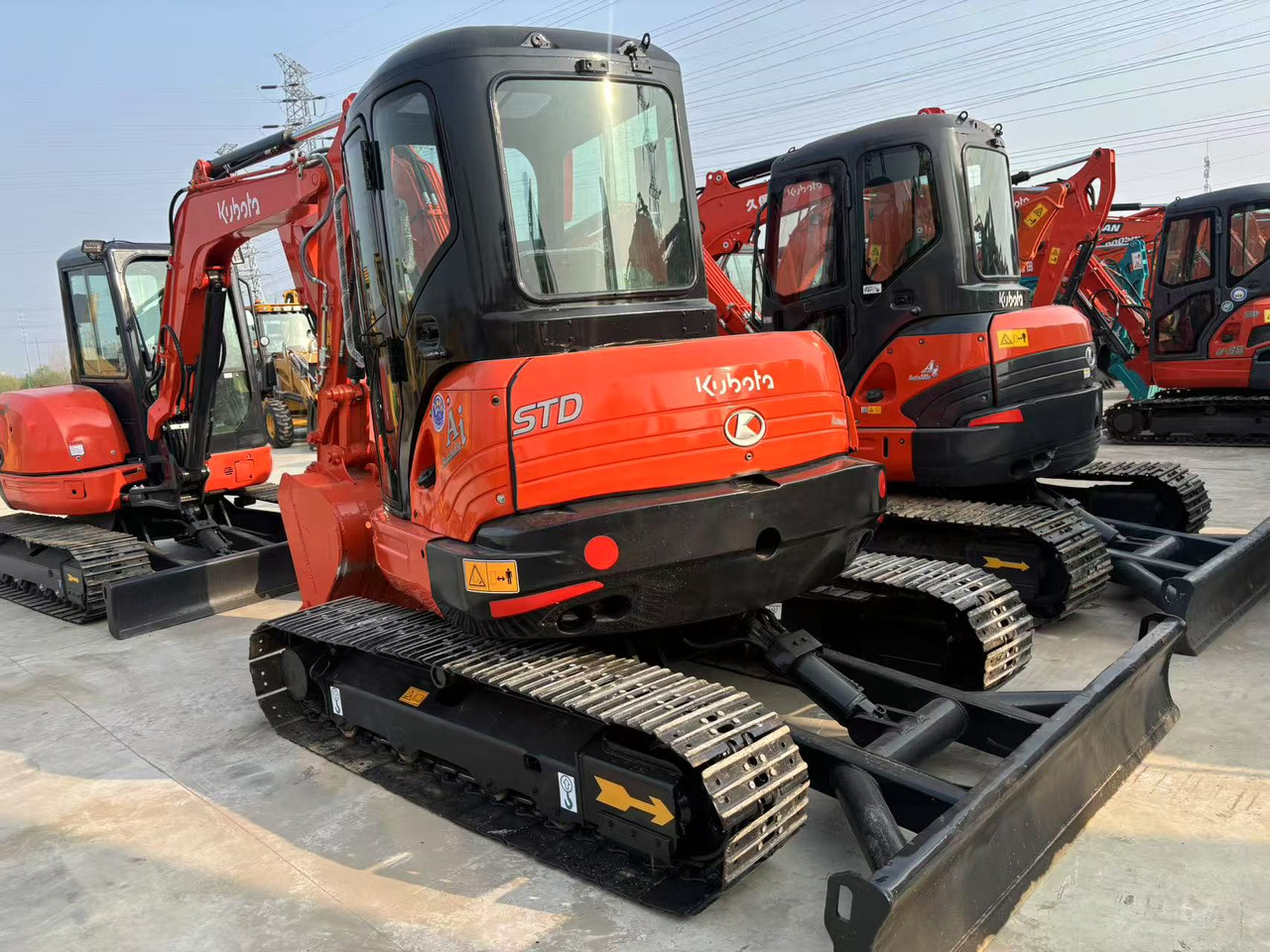 KUBOTA 6 ton mini excavator japan brand original - Miniexcavadora: foto 4 KUBOTA 6 ton mini excavator japan brand original - Miniexcavadora: foto 4