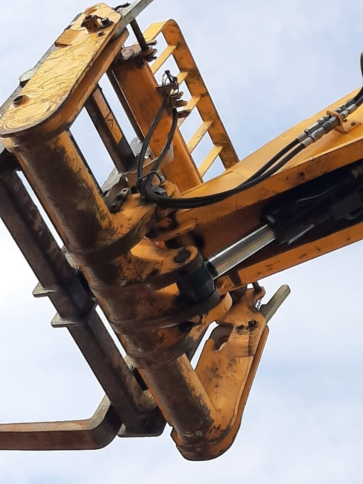 JCB 540-140 - Manipulador telescópico: foto 4 JCB 540-140 - Manipulador telescópico: foto 4