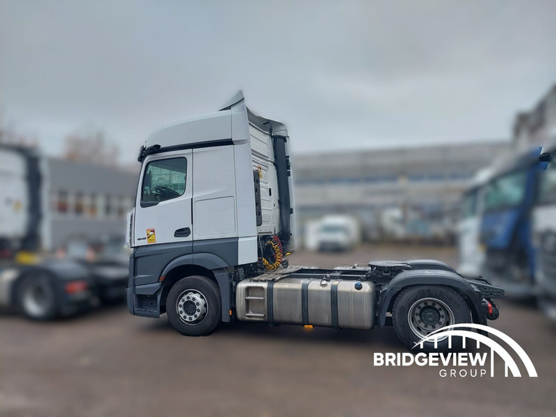 Mercedes-Benz Actros 1845 - Cabeza tractora: foto 5 Mercedes-Benz Actros 1845 - Cabeza tractora: foto 5