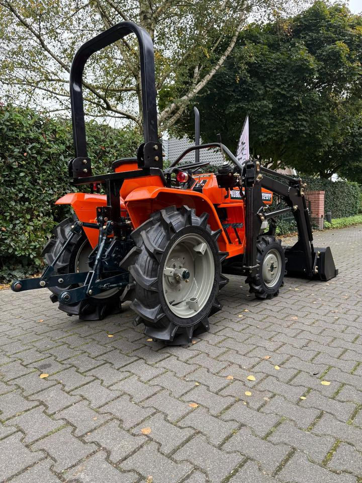 Kleintraktor Kubota B1502DT mit Frontlader ab 125 € pro Monat. - Mini tractor: foto 5 Kleintraktor Kubota B1502DT mit Frontlader ab 125 € pro Monat. - Mini tractor: foto 5