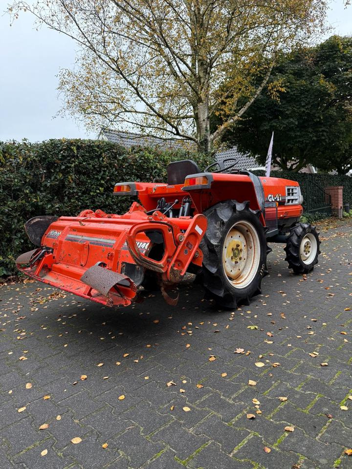 Kleintraktor Kubota GL-21 - Mini tractor: foto 3 Kleintraktor Kubota GL-21 - Mini tractor: foto 3