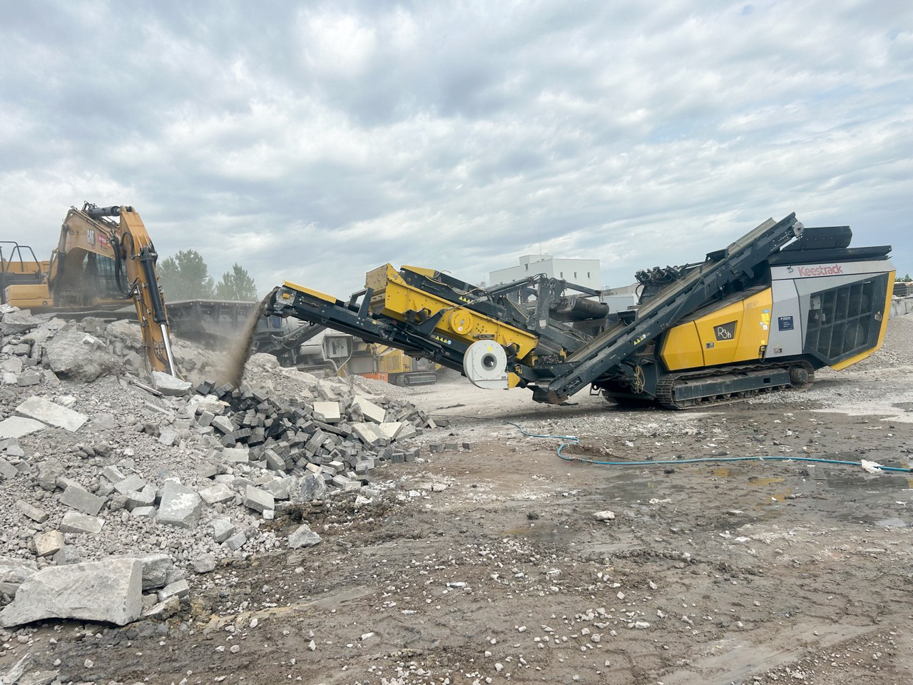 KEESTRACK R3h  - Prallbrechanlage - Trituradora de impacto: foto 2 KEESTRACK R3h  - Prallbrechanlage - Trituradora de impacto: foto 2