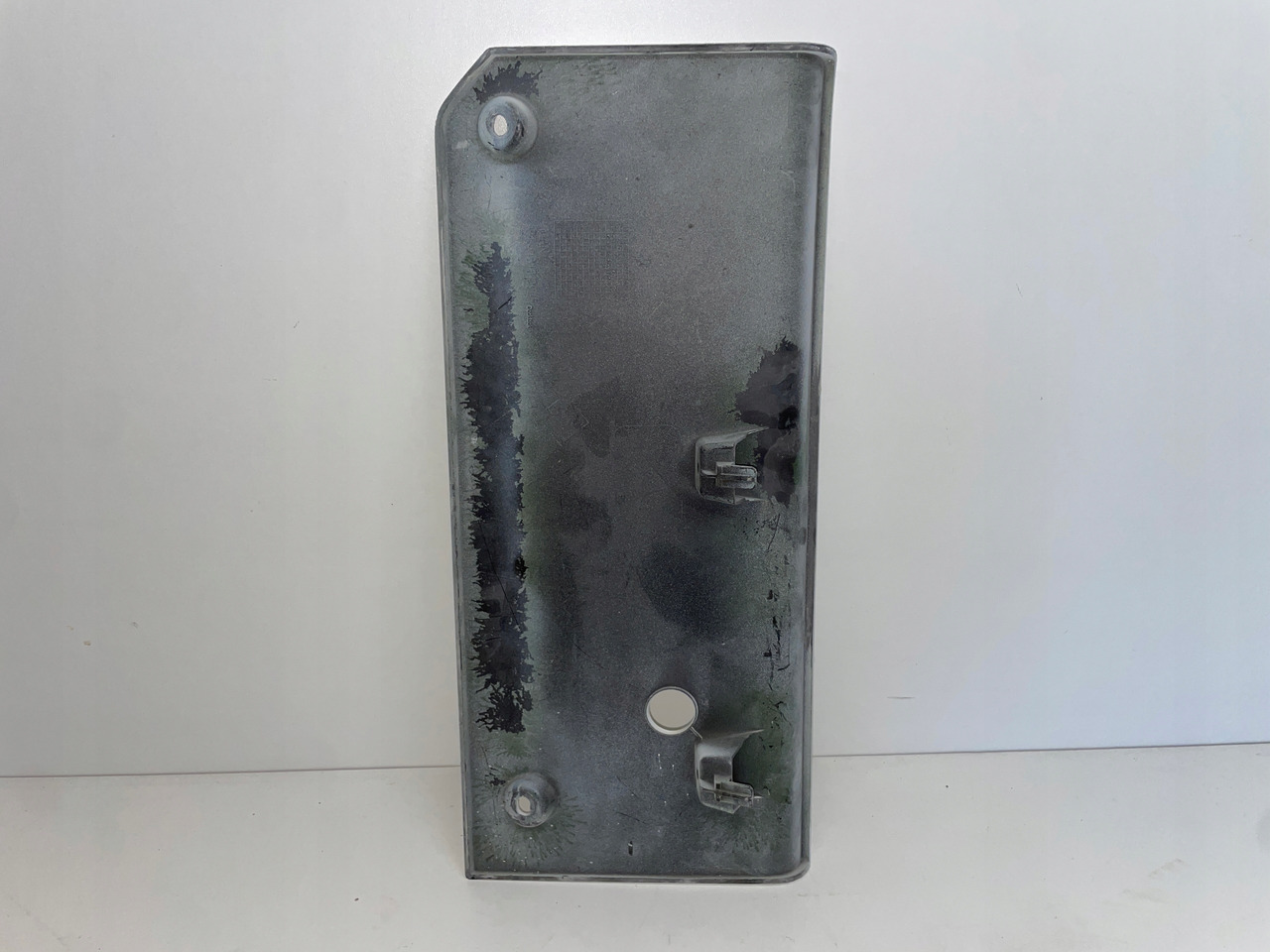 PRAWE ZAKOŃCZENIE ZDERZAKA MAN TGX TG3 MASKOWNICA 81416100988 - Parachoques para Camión: foto 2 PRAWE ZAKOŃCZENIE ZDERZAKA MAN TGX TG3 MASKOWNICA 81416100988 - Parachoques para Camión: foto 2