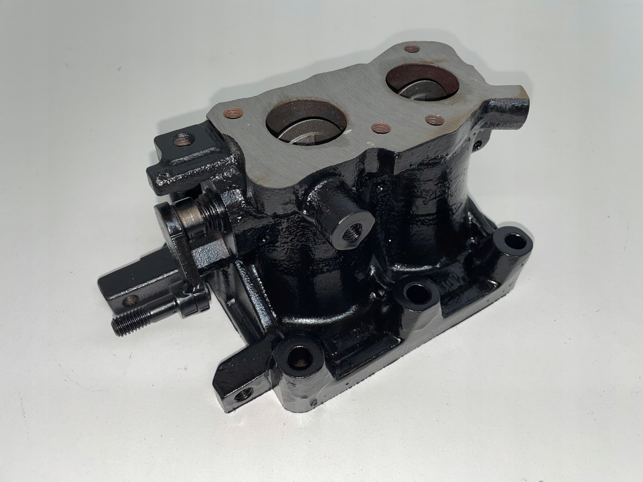 PRZEPUSTNICA RECYRKULATOR MAN TGS TGX EURO 6 - Sistema de admisión de aire para Camión: foto 1 PRZEPUSTNICA RECYRKULATOR MAN TGS TGX EURO 6 - Sistema de admisión de aire para Camión: foto 1