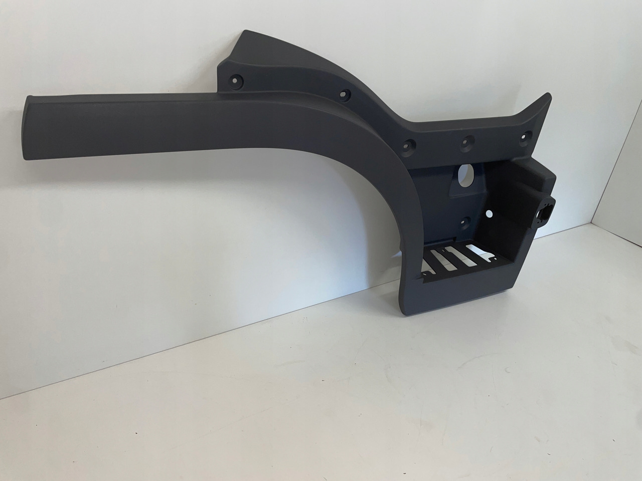 STOPNICA STOPIEŃ MAN TGL TGM TG3 TGL3 TGM3 81615200230 - Peldaño para Camión: foto 2 STOPNICA STOPIEŃ MAN TGL TGM TG3 TGL3 TGM3 81615200230 - Peldaño para Camión: foto 2