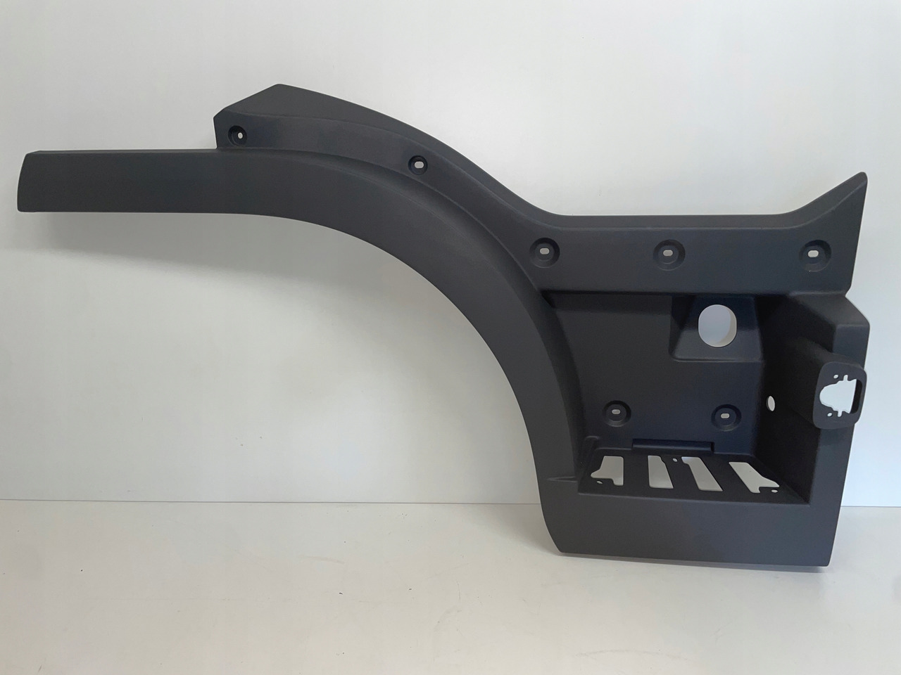 STOPNICA STOPIEŃ MAN TGL TGM TG3 TGL3 TGM3 81615200230 - Peldaño para Camión: foto 1 STOPNICA STOPIEŃ MAN TGL TGM TG3 TGL3 TGM3 81615200230 - Peldaño para Camión: foto 1