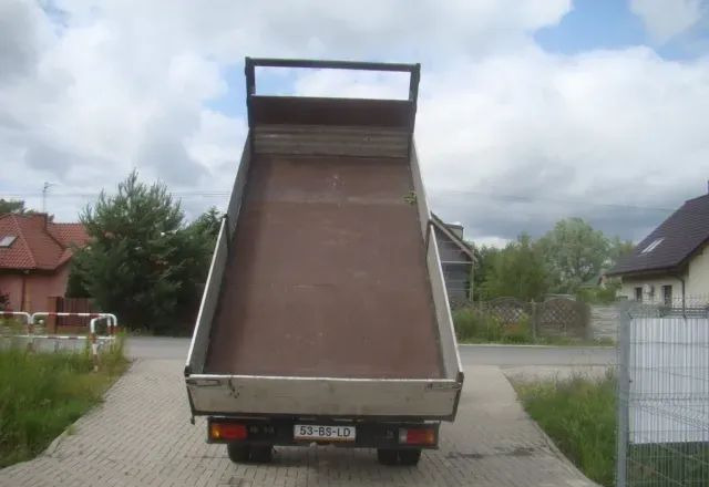 Iveco DAILY 40 C 12 WYWROTKA 3.5T 4.20M KLIMA - Furgoneta basculante: foto 4 Iveco DAILY 40 C 12 WYWROTKA 3.5T 4.20M KLIMA - Furgoneta basculante: foto 4