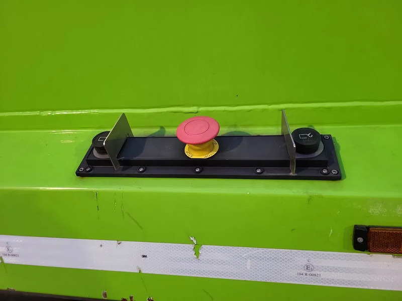 Camión con equipo de cable Scania P360 P360: foto 20